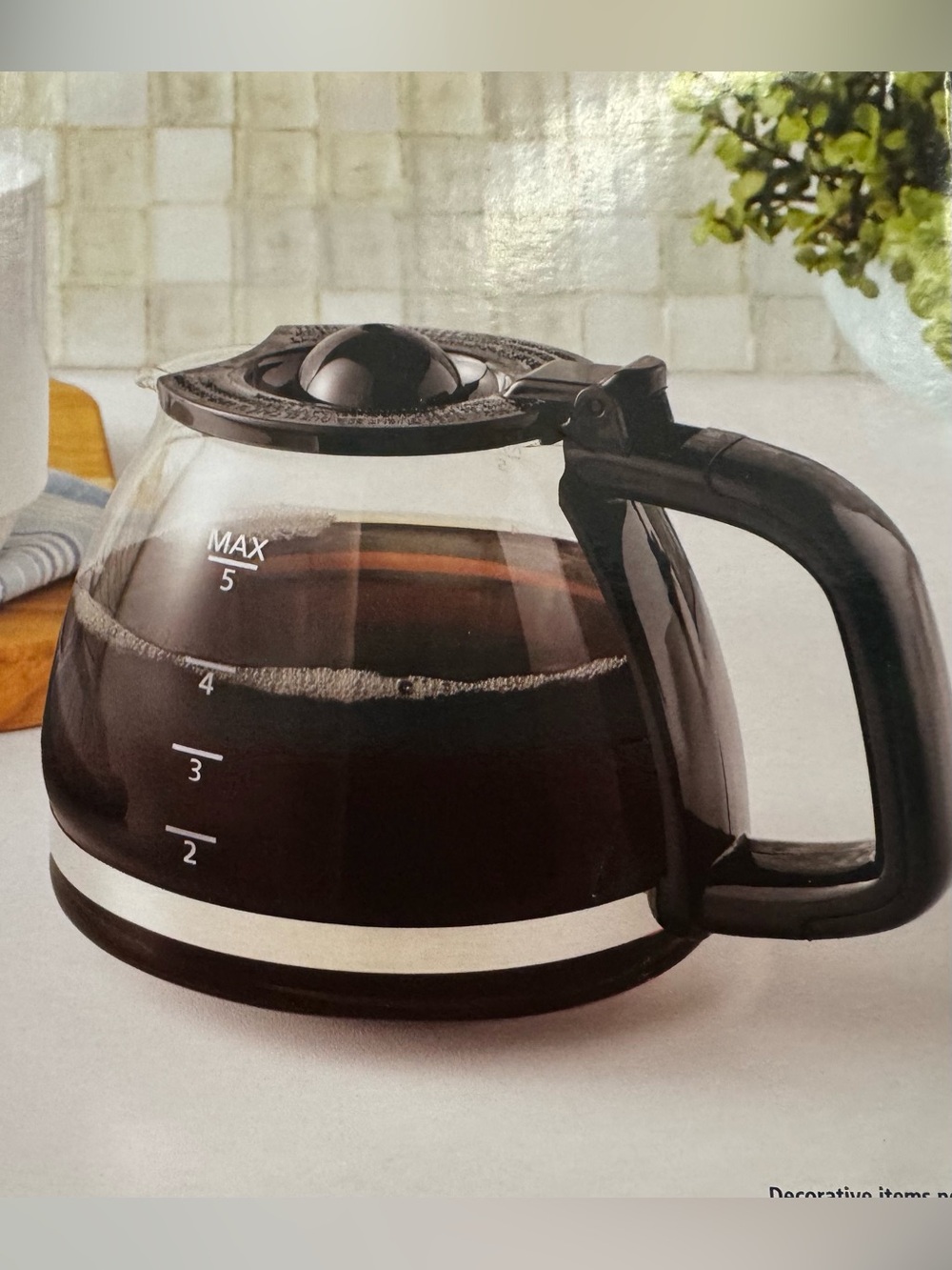 Mainstays 5 cup Glass Coffee Carafe replacement with Black Handle and Lid: clean